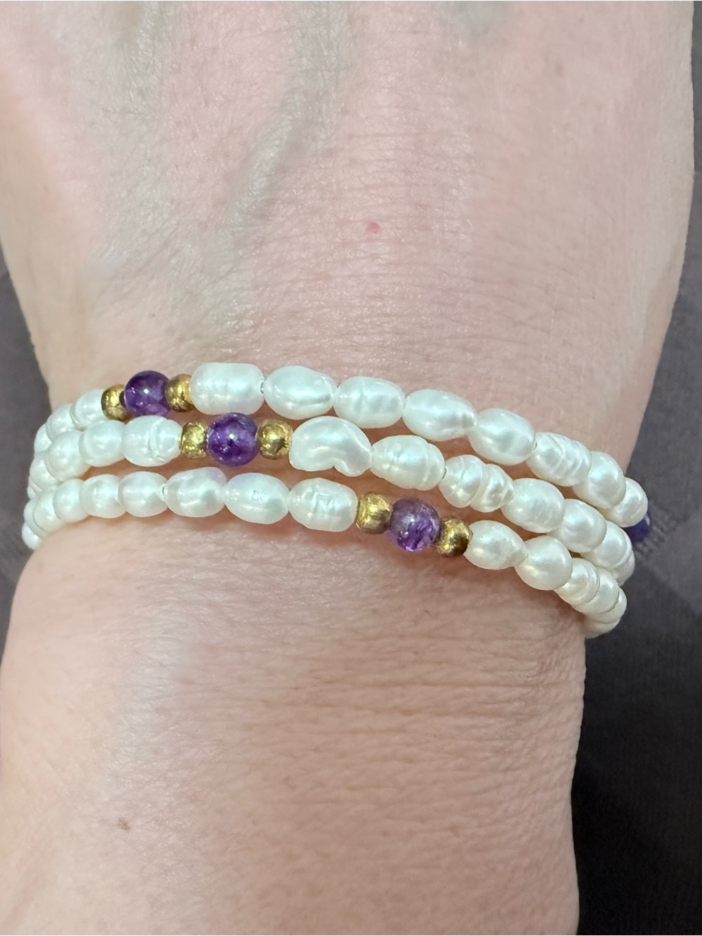 Vintage Triple Strand Freshwater Rice
Pearl & Amethyst Memory Wire Wrap
Bracelet